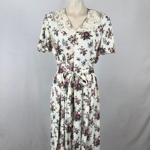 VINTAGE S.L. PETITES -SMALL PETITE - IVORY FLORAL SHORT SLV LACE COLLARED DRESS